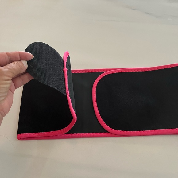 Women’s waist trainer - Picture 2 of 5